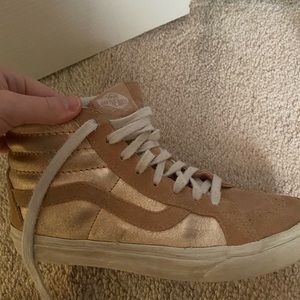 Hightop rose gold vans!